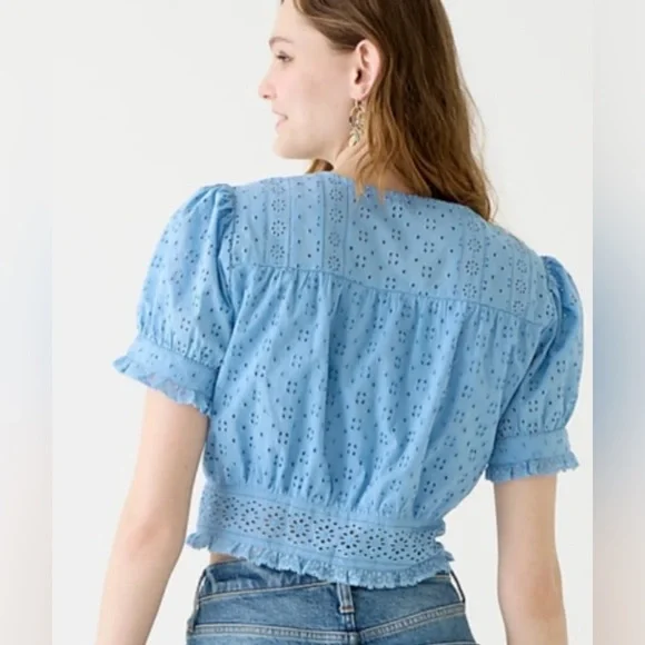 NEW J.Crew Cropped Button-Up Shirt Light Blue Eyelet Womens Medium M Casual Chic - Picture 11 of 11